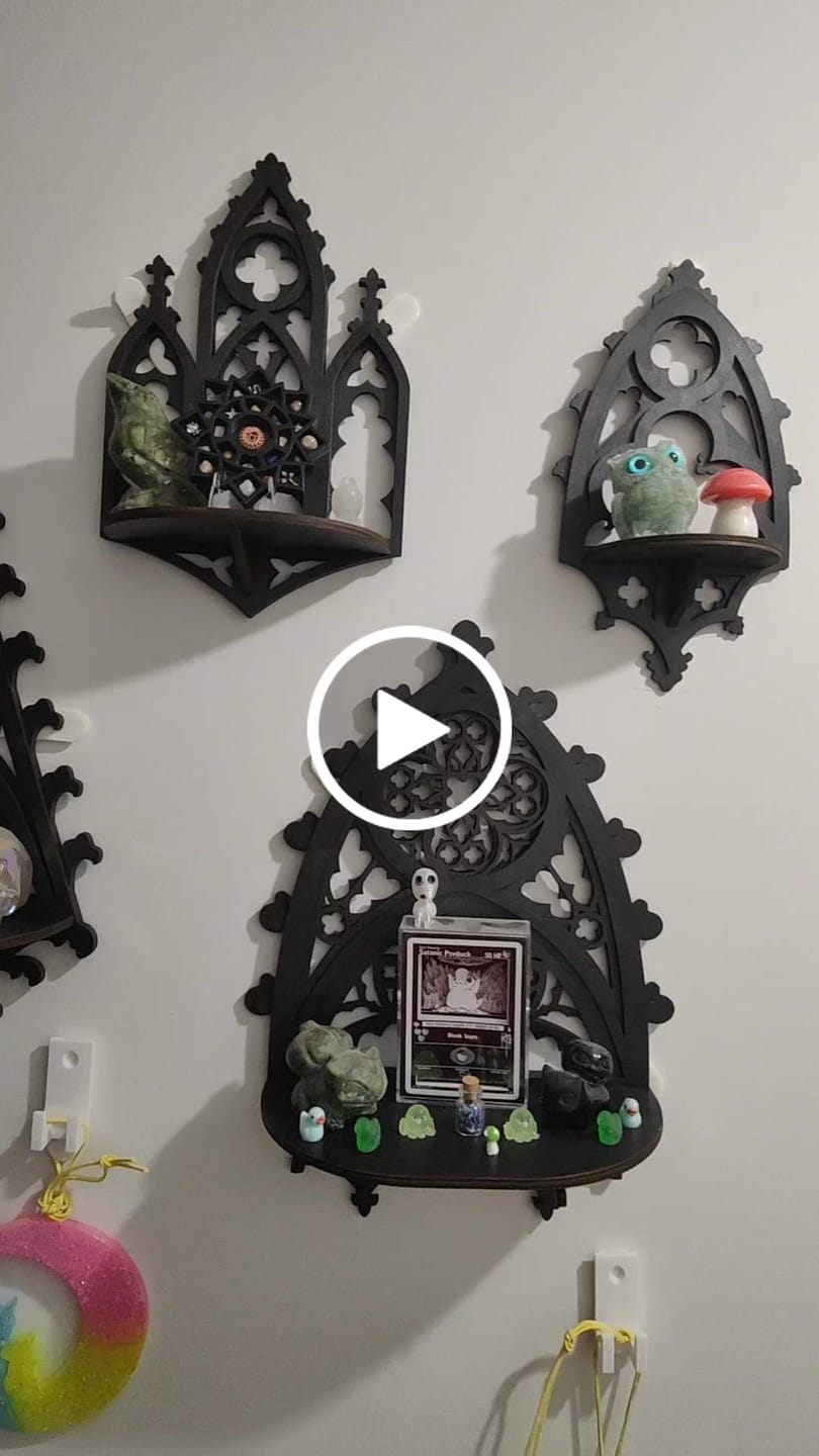 Customer video review of Gothic Cathedral Spire Wall Shelf
