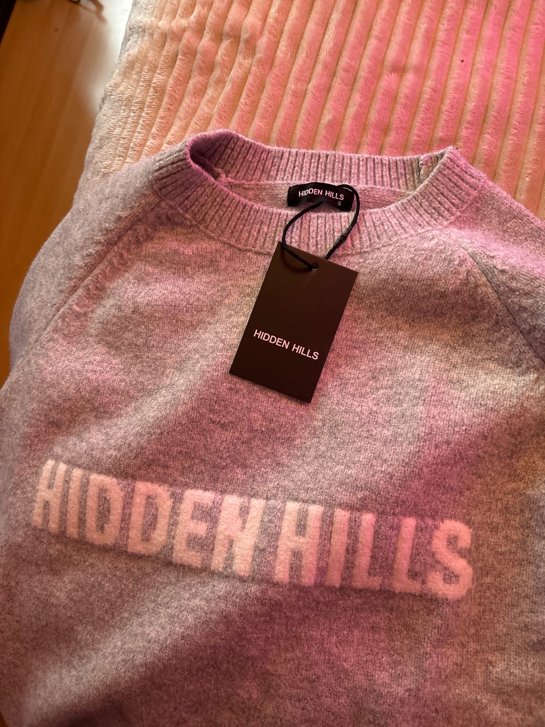 Customer photo review of KNIT SWEATER LIGHT GREY