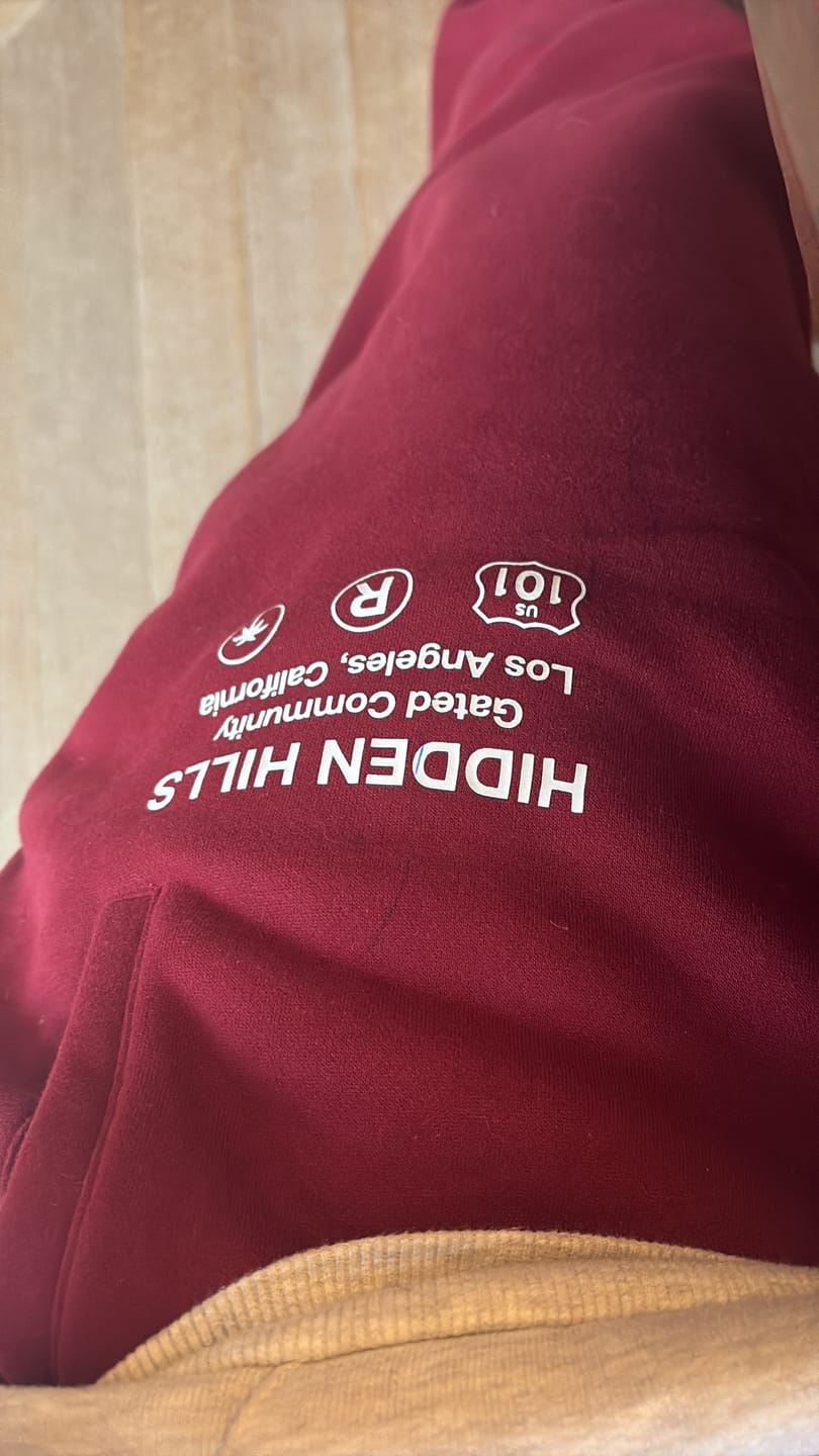 Kundenbewertung mit Foto von LABEL CUFFED SWEATPANTS BURGUNDY