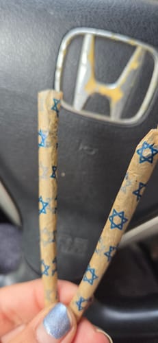 Customer photo review of Free Papers + Free Stickers