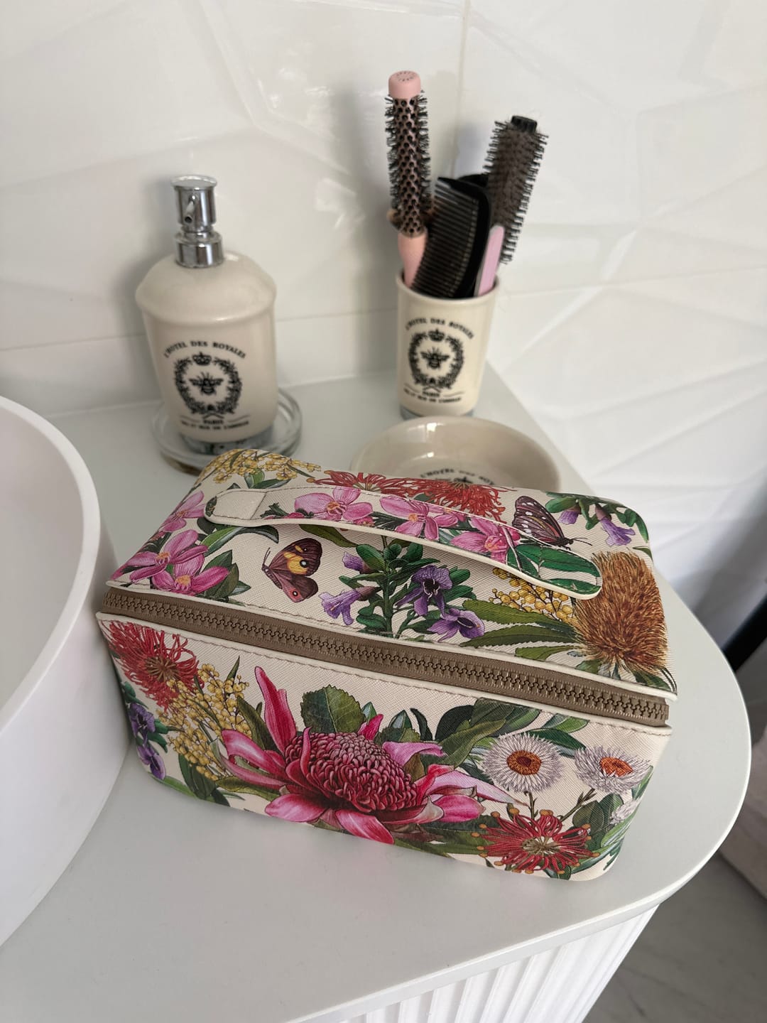 Customer photo review of Cosmetic Bag Botanical Blooms