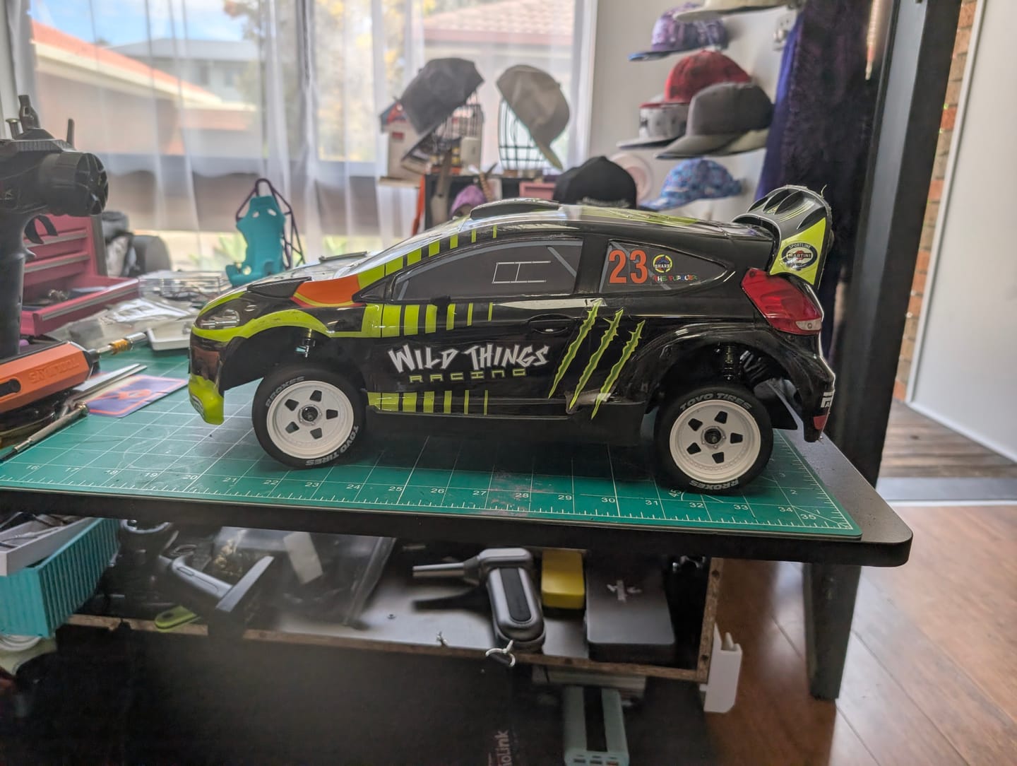 Customer photo review of Rlaarlo 1/10 Scale RTR 4WD Carbon Fiber Brushless RC Rally Car | XTS-F10