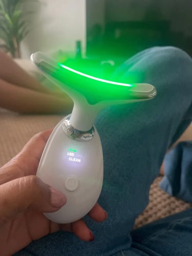Customer photo review of Masajeador Facial Radiofrecuencia - PerfectSkin