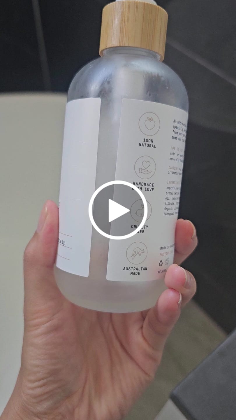 Customer video review of Oatmeal Moisturising Wash