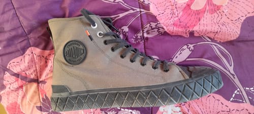 Customer photo review of Zapatilla Palladium Palla Ace Mid Hombre Verde - Suela Negro