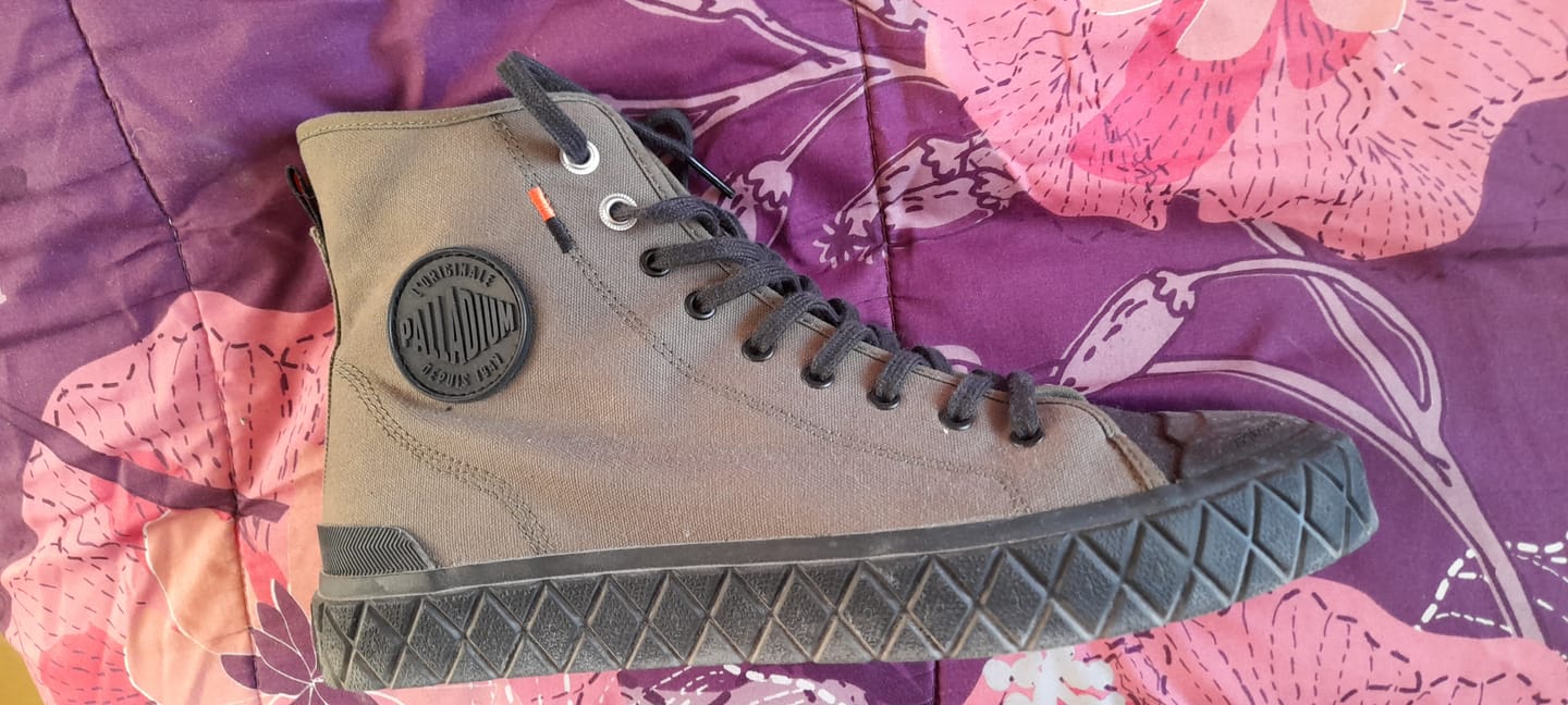 Customer photo review of Zapatilla Palladium Palla Ace Mid Hombre Verde - Suela Negro