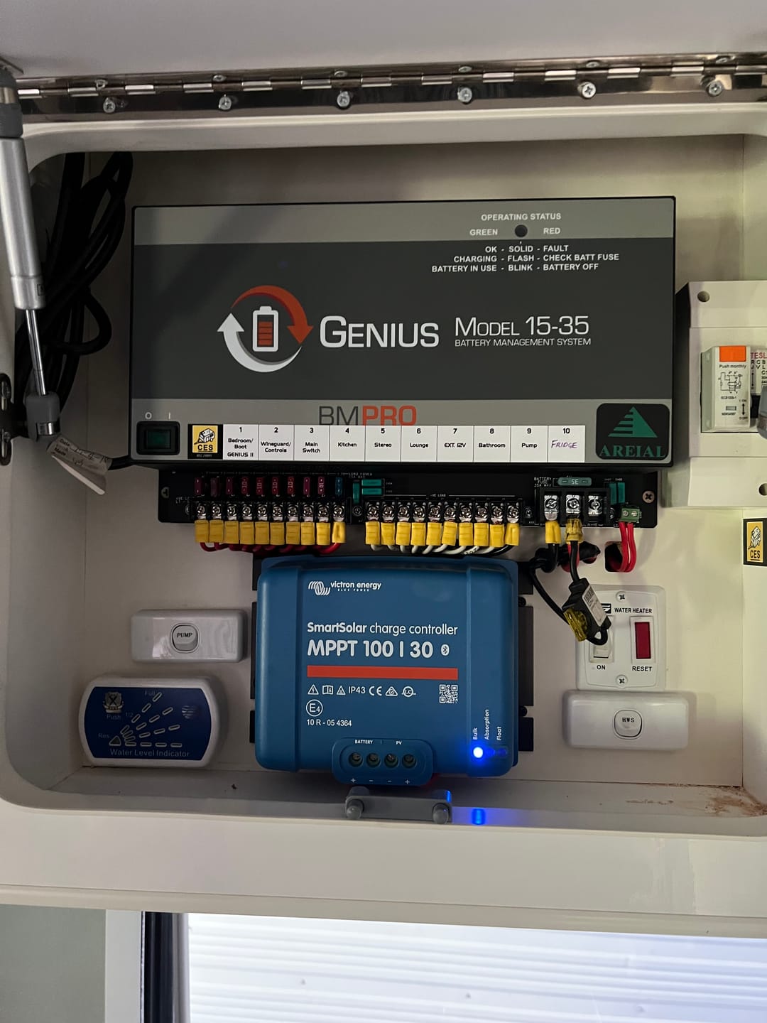 Customer photo review of Victron SmartSolar MPPT (All Models)