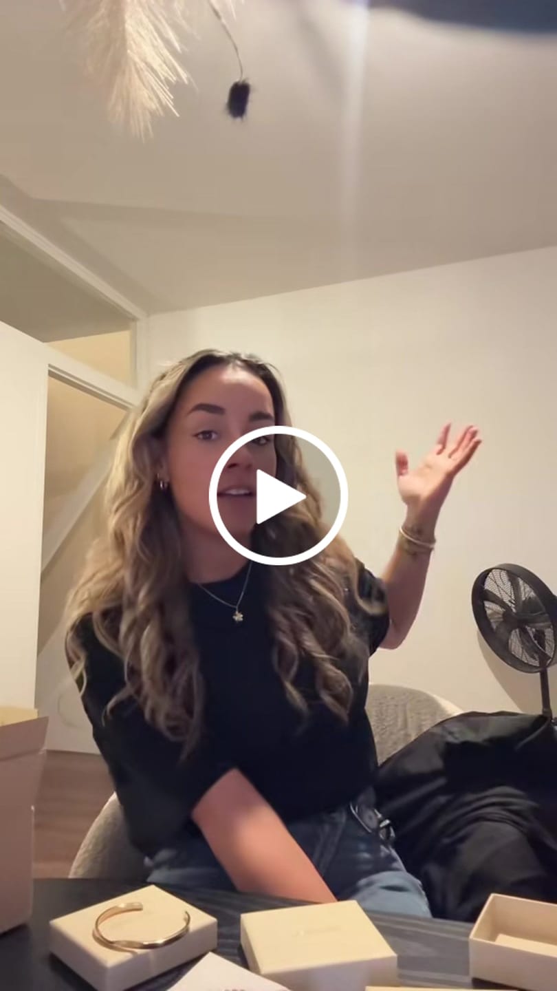 Customer video review of Trinity Necklace