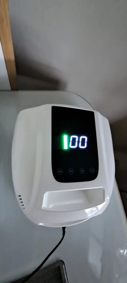 Customer photo review of Nail Lamp For Fast Drying And Portable Gel Cure