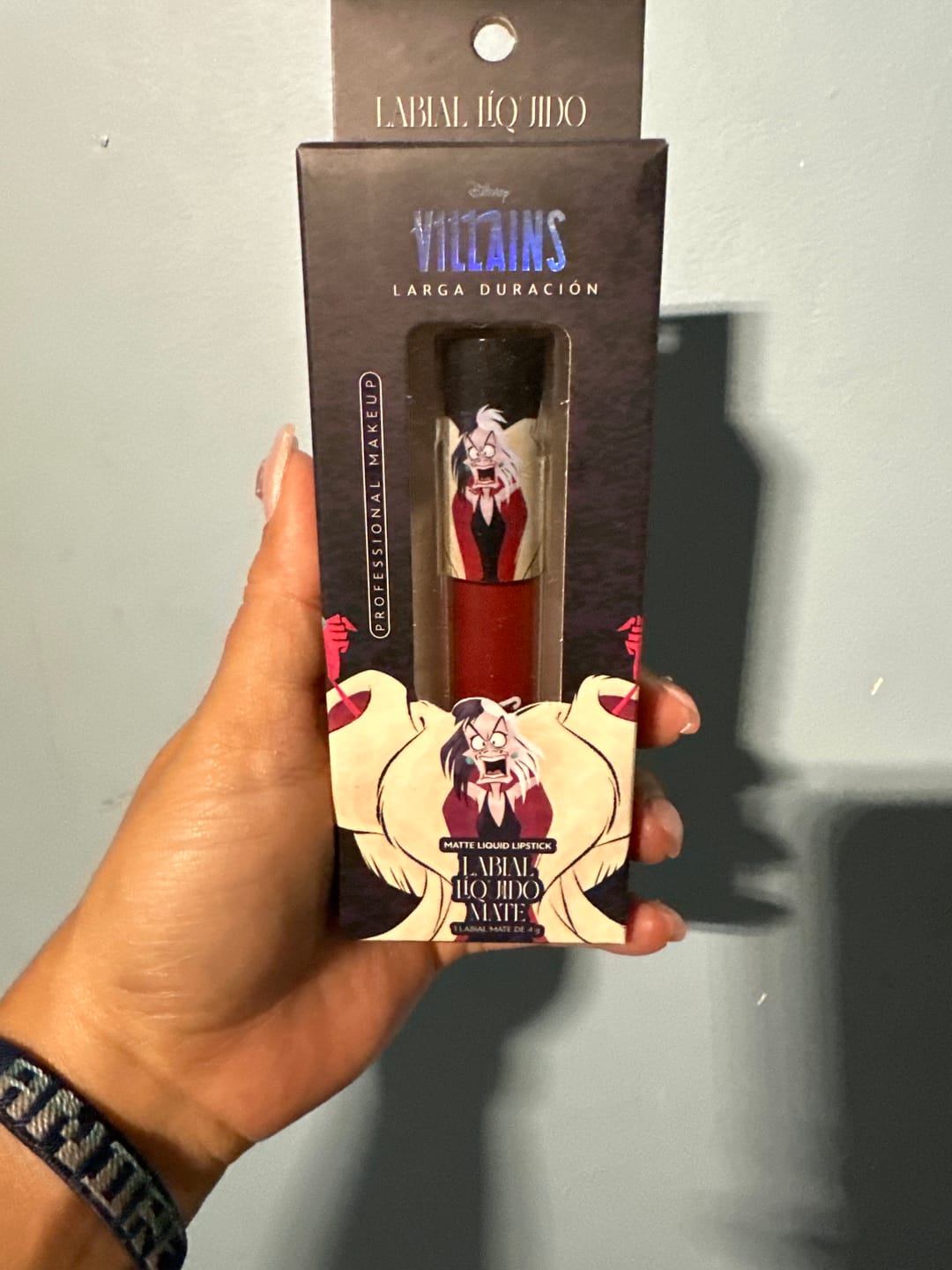 Customer photo review of Labial Líquido Mate Cruella