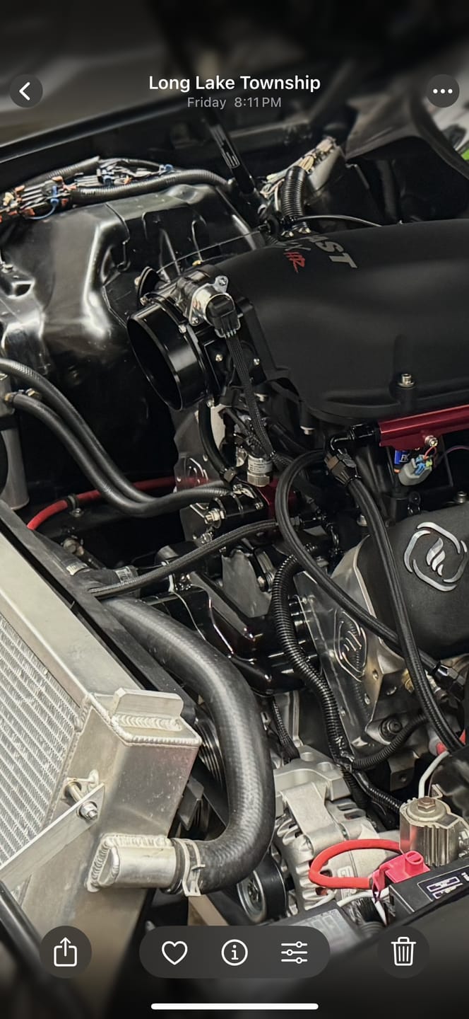 Customer photo review of ICON 102/105mm Cable Drive Throttle Body (Black) w/ Interchangeable Connection