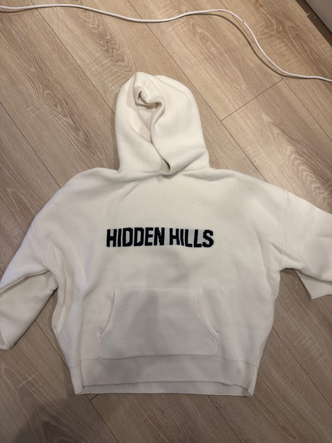 Customer photo review of KNIT HOODIE OFF WHITE