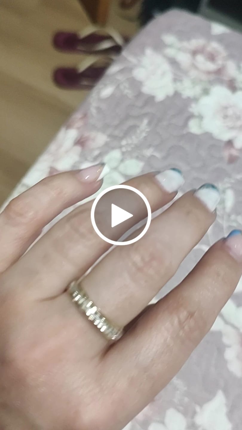Customer video review of Anel Brilhante Banhado em Ouro 18K