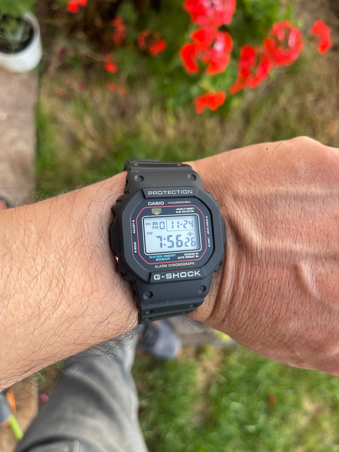 Customer photo review of Reloj Casio G-Shock Vintage DW-5600RL-1JF Negro JDM Edición 1983