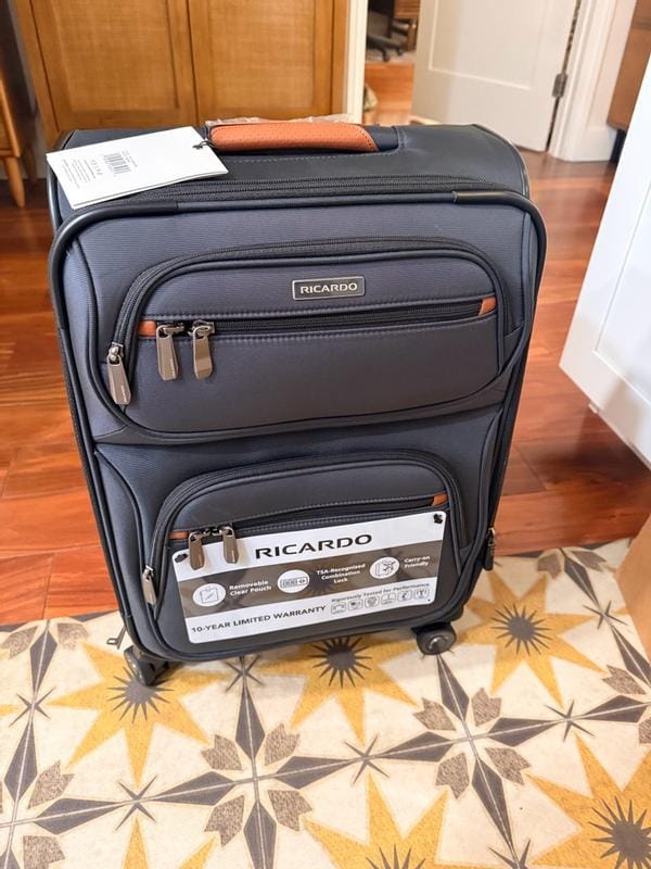 Customer photo review of Montecito 3.0 Softside Carry-On Expandable Spinner