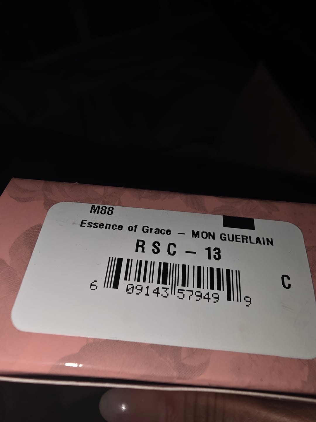 Customer photo review of Essence of Grace - Inspirado en MON GUERLAIN de GUERLAIN 100ml-