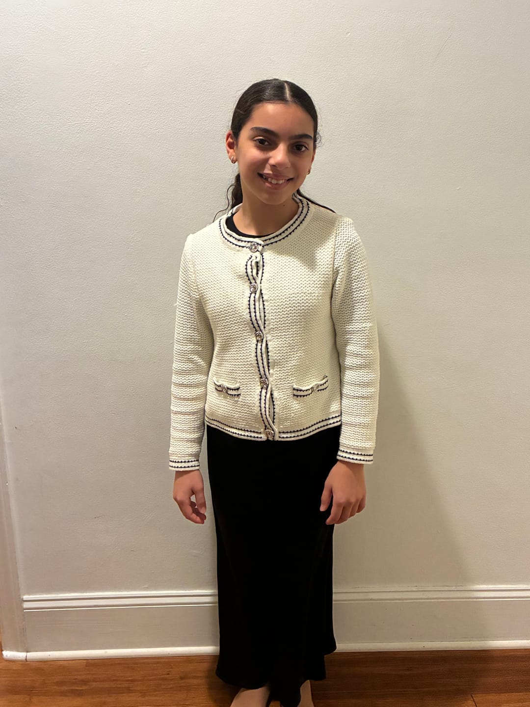Customer photo review of KNIT CARDIGAN (IVORY)