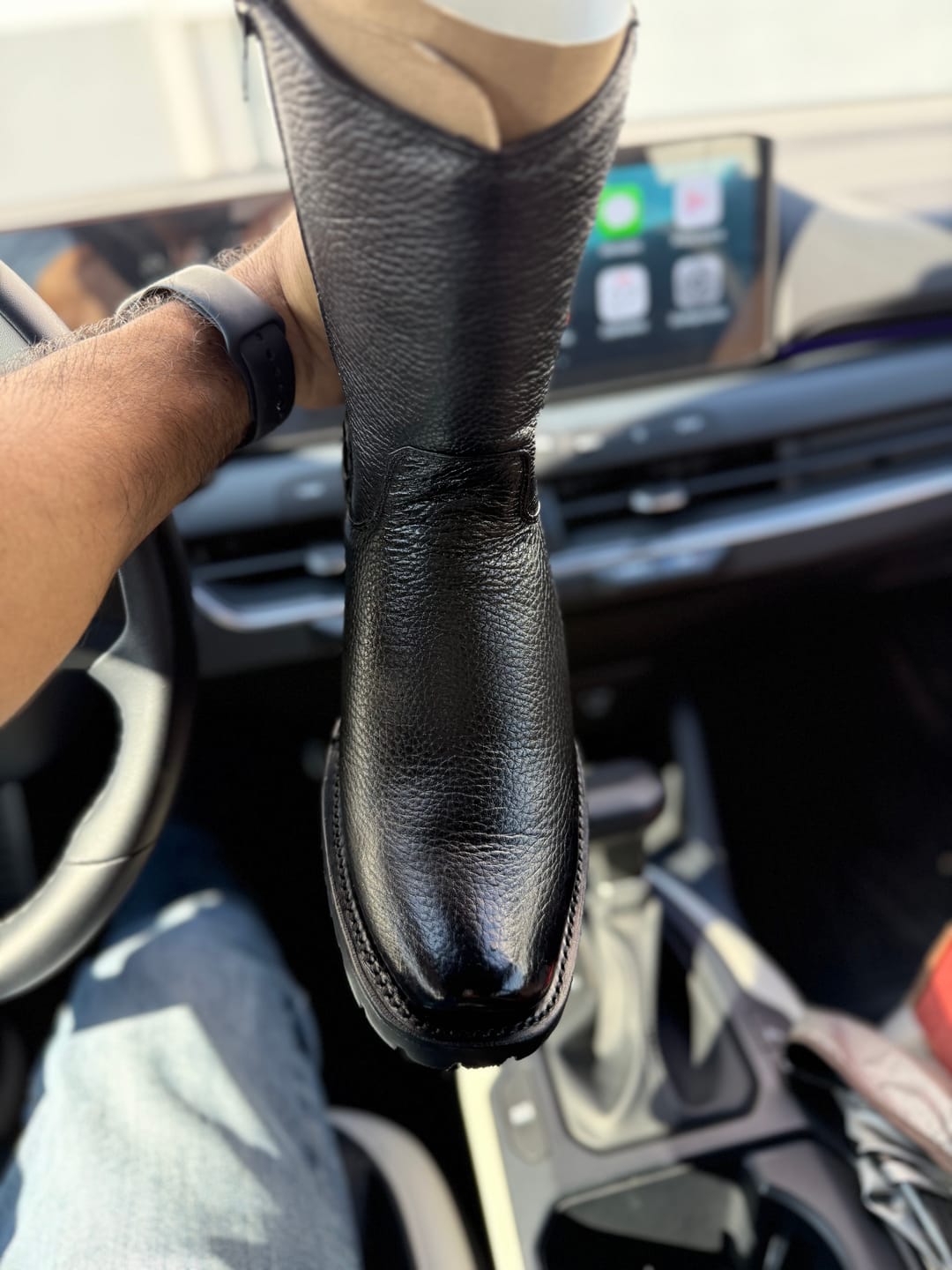 Customer photo review of Bota Vaquera Stallion AK47 Negra