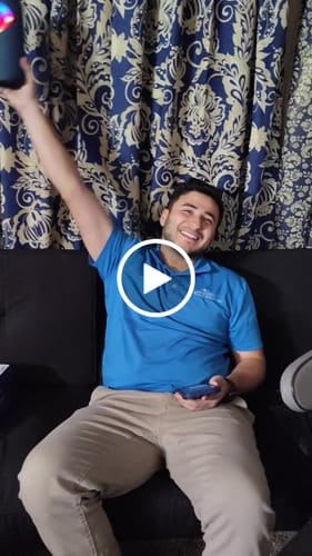 Customer video review of Tu Historia en Música – Emoción Garantizada