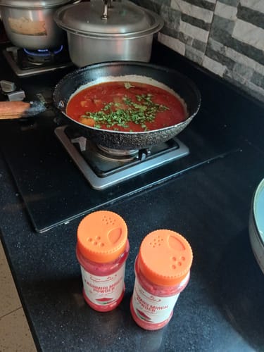 Customer photo review of Kashmiri Laal Mirch - Vibrant Color , Mild Heat , Perfect Spice