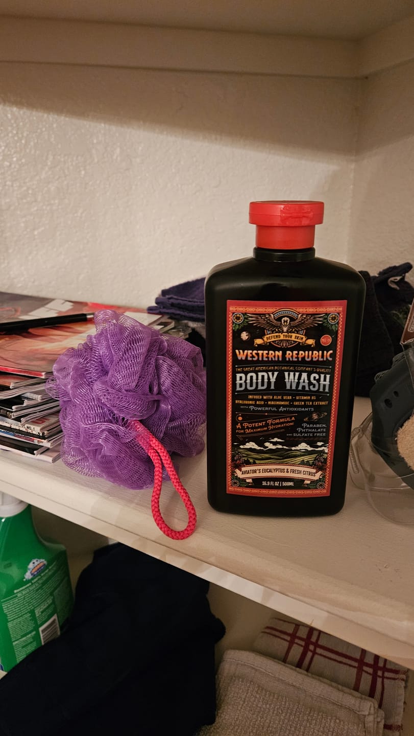 Customer photo review of Body Wash Double Scent Starter Kit