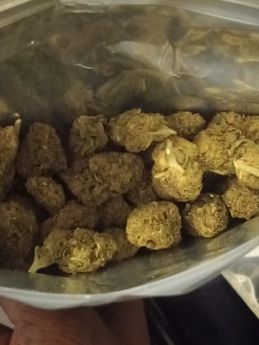 Customer photo review of Cheap THCA Flower Ounce