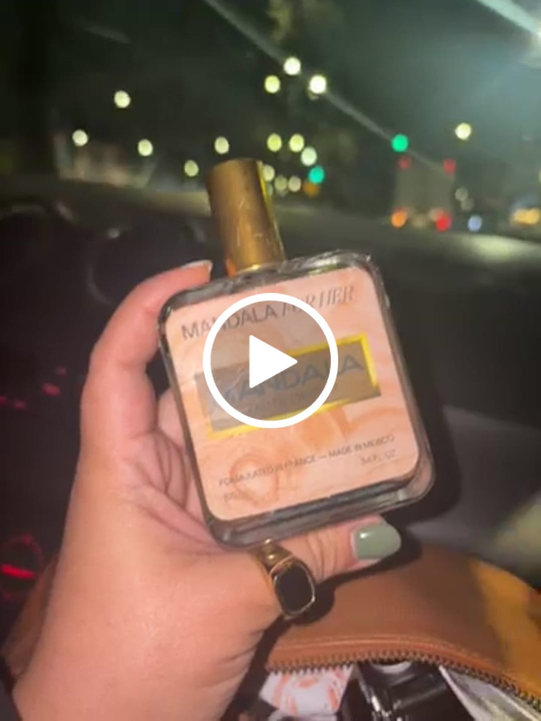 Customer video review of Essence of Grace - Inspirado en MON GUERLAIN de GUERLAIN 100ml-