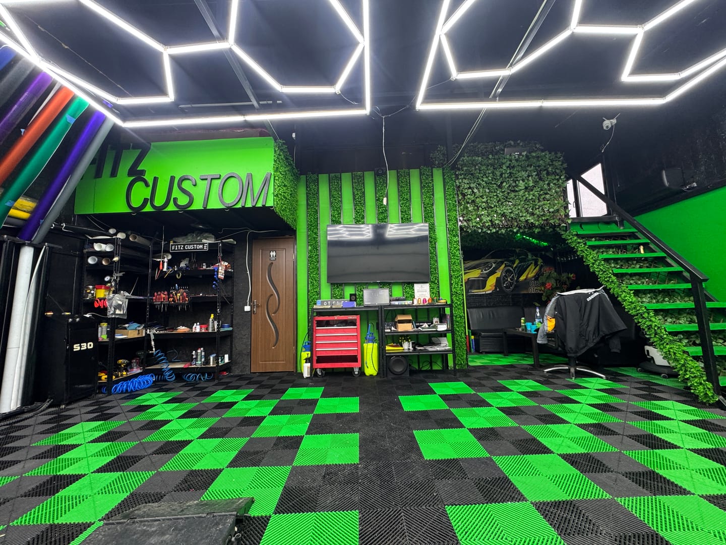 Customer photo review of Matte Black Pearl Vinyl Wrap