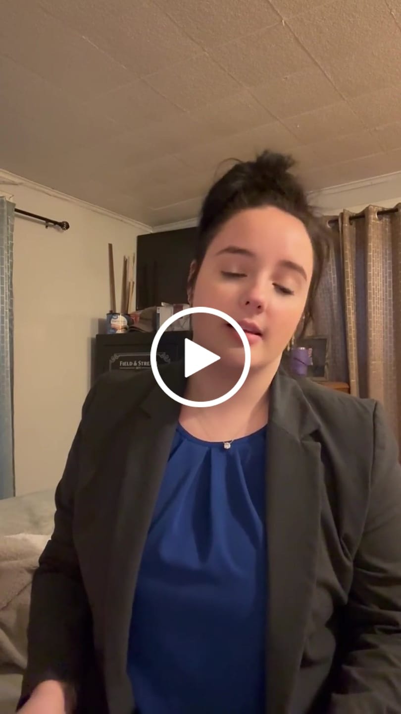 Customer video review of Natural Pink Himalayan Salt Lamp 9-11 Lbs