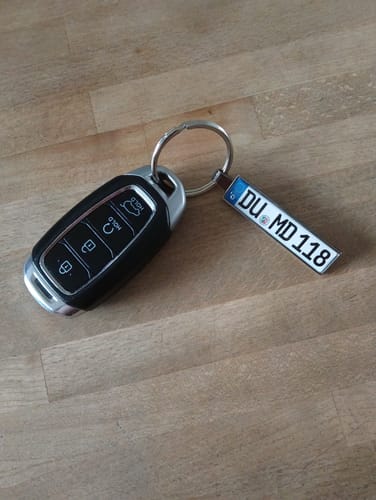 Customer photo review of Kennzeichen Schlüsselanhänger Mini Nummernschild Metall