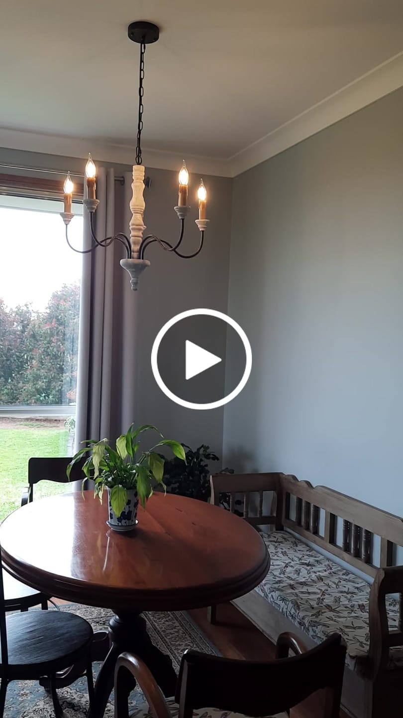 Customer video review of Farmhouse 5-Light Candle Style Chandelier