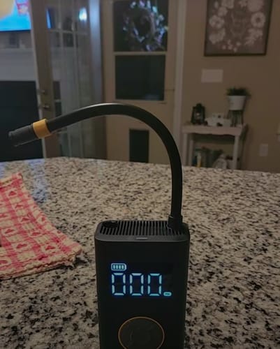 Customer photo review of Portable Tire Inflator 150PSI High-Pressure