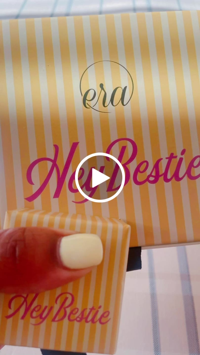 Customer video review of The Monroe Bucket Bag