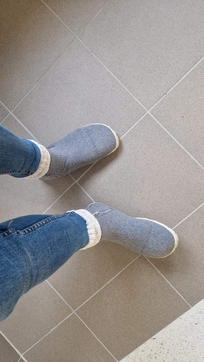 Customer photo review of Vaistoa Sulo | Winter Barefoot Chelsea Boots