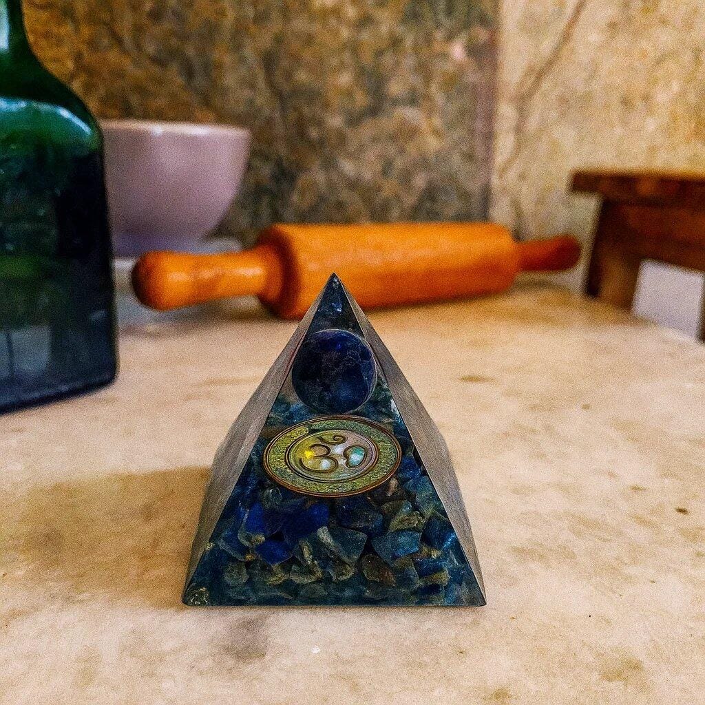 Customer photo review of Premium Vastu Mandir Lapis Lazuli Sphere – Vastu Remedy for Career Growth, Authority, and Effective Self-Expression | Third Eye Chakra Activation By Vastu Mandir