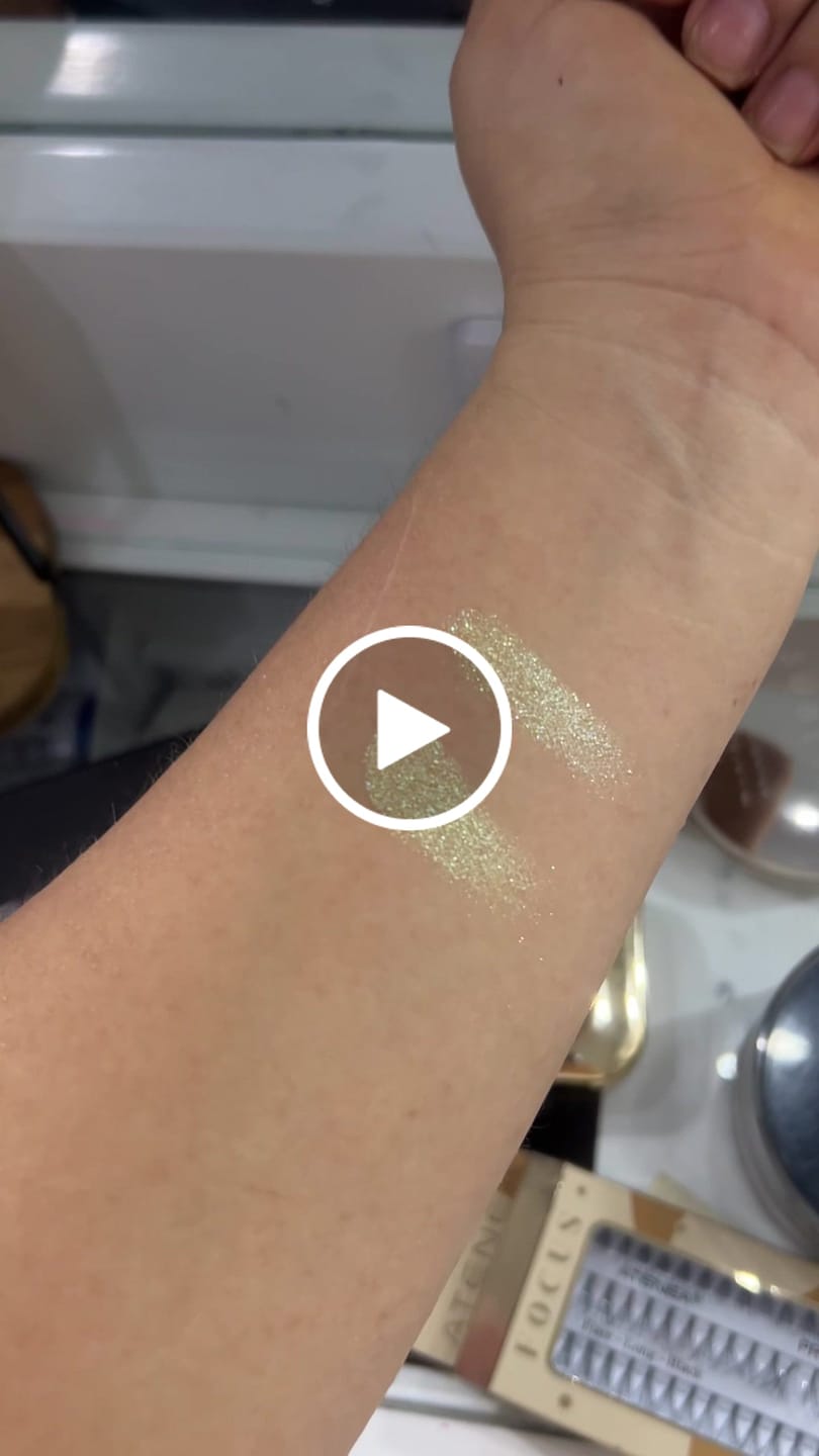 Customer video review of SOMBRA CREMOSA INDIVIDUAL