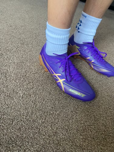Customer photo review of Asics Menace 5 -Royal Azel /Purple Gold (1111A246/500)