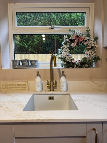 Customer photo review of Milky White 500ml Glass Bottle with Metal Pump