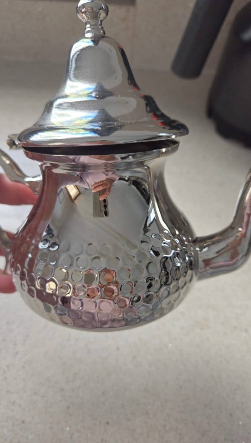 Customer photo review of Moulay – Moroccan Teapot with Hammered Finish