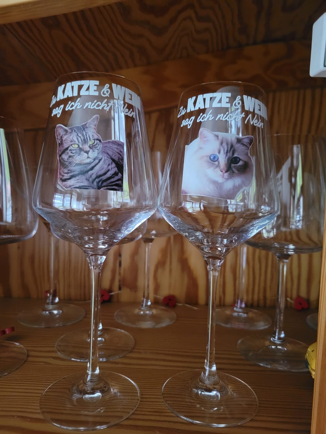 Customer photo review of Zu Katze und Wein sag ich nicht nein - Individuelles Weinglas
