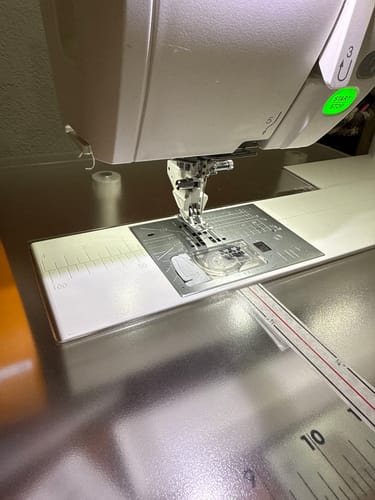 Customer photo review of Acufeed Straight Stitch Foot HP2 (9mm), Janome #202415004