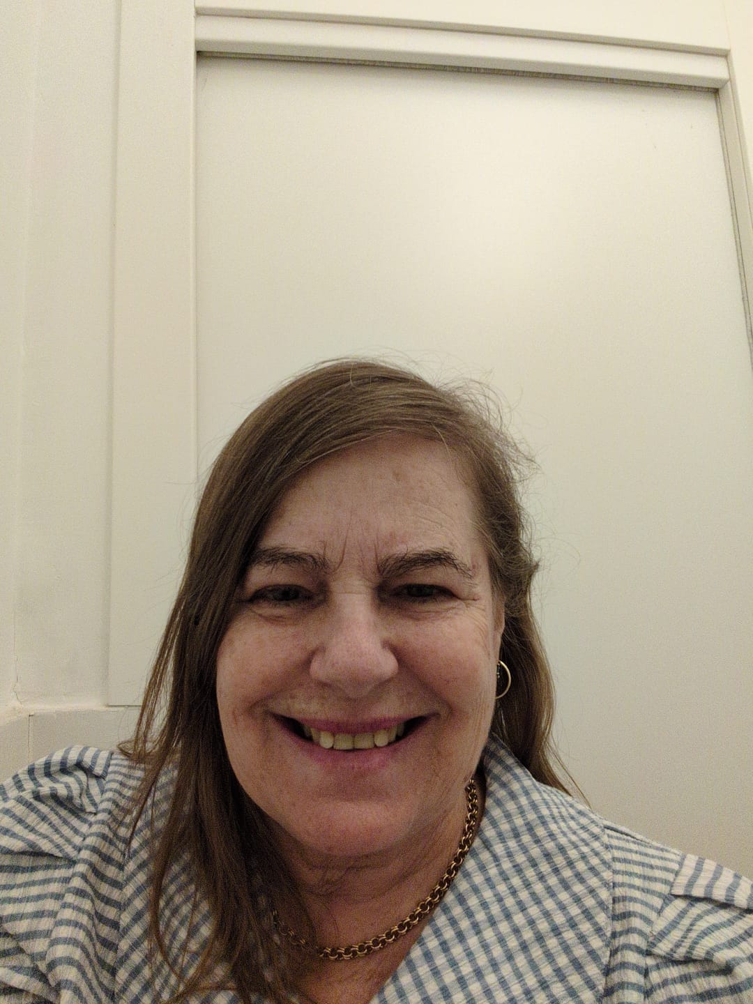 Customer photo review of עגיל חישוק זהב - פלקסי