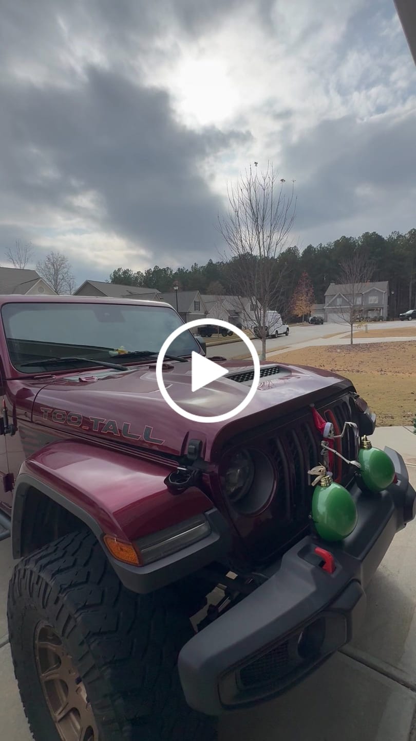 Customer video review of Beefy Hydraulic Hood QuickLift for JL & JT