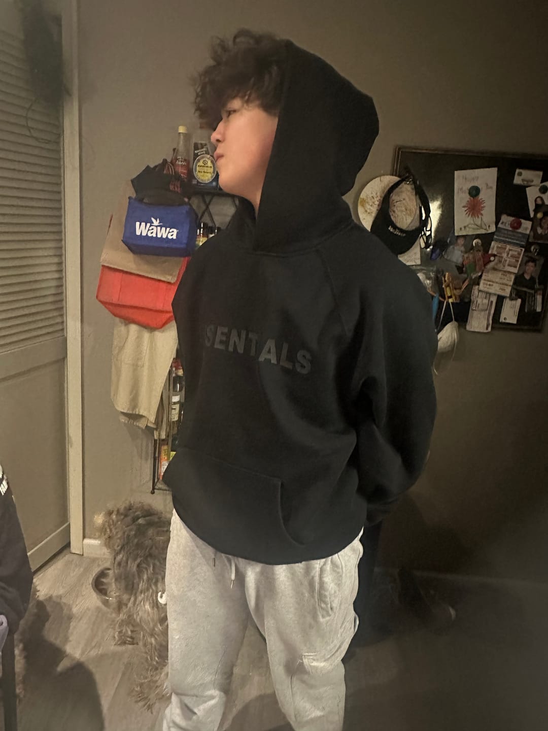 Customer photo review of NEW! Stylish 3:3 Essentials Hooded Sweatshirt 3:3 3SS3NTIALS HOODIE (Black)