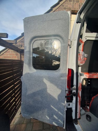 Customer photo review of Carpet Filz selbstklebend für Camper