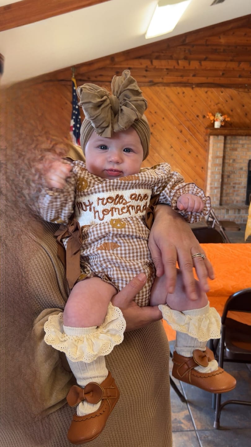 Customer photo review of Ruffled Headband-Mocha