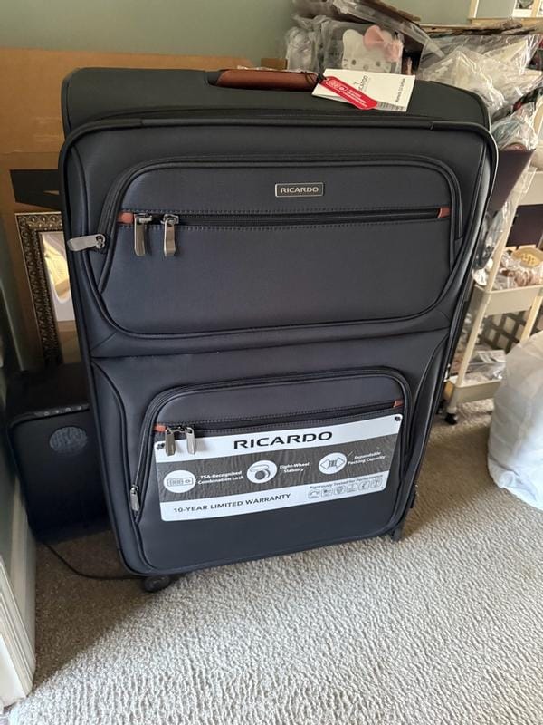 Customer photo review of Montecito 3.0 Softside Large Check-In Expandable Spinner