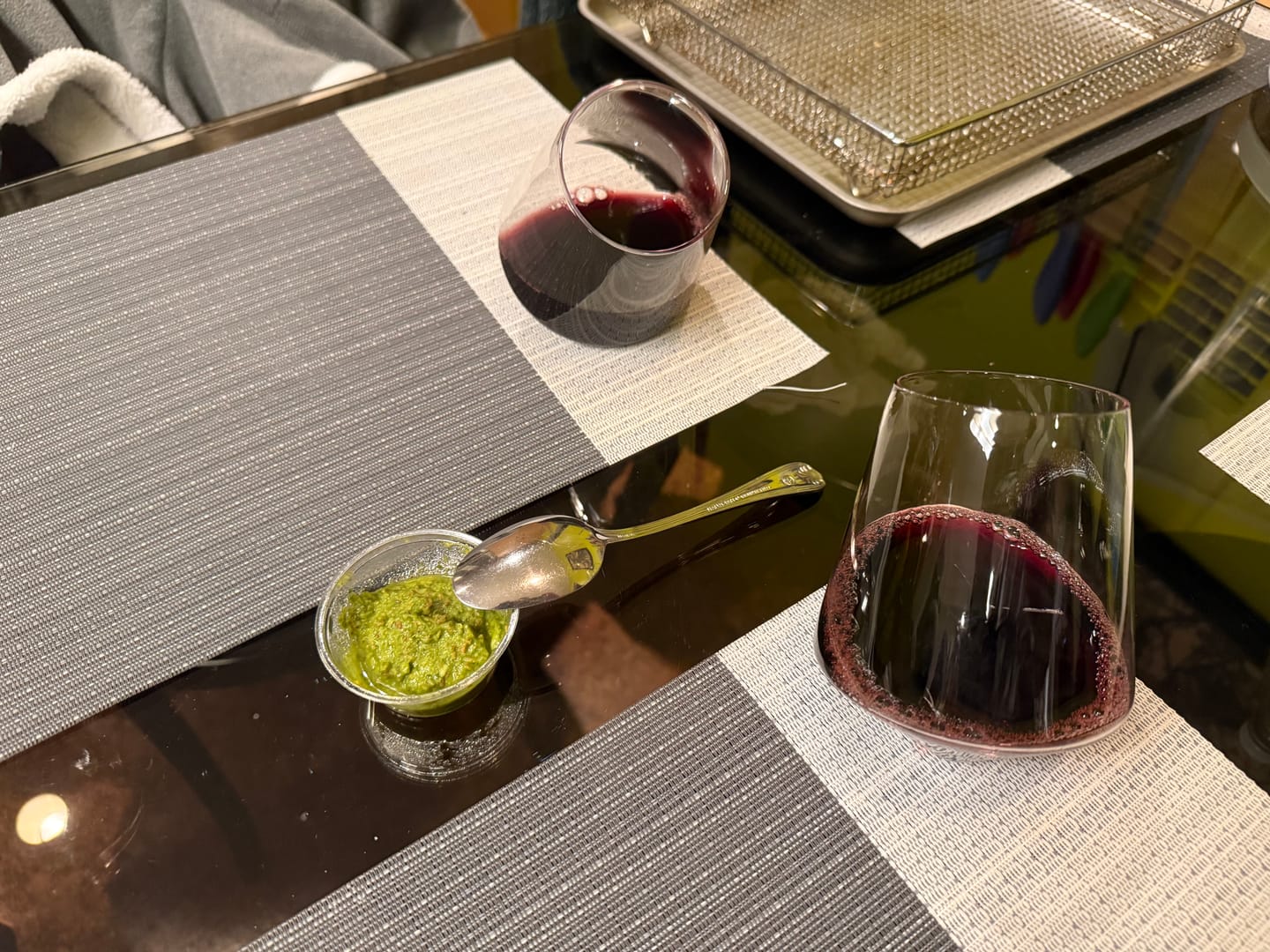 Customer photo review of Aequilibrium Universal Glass