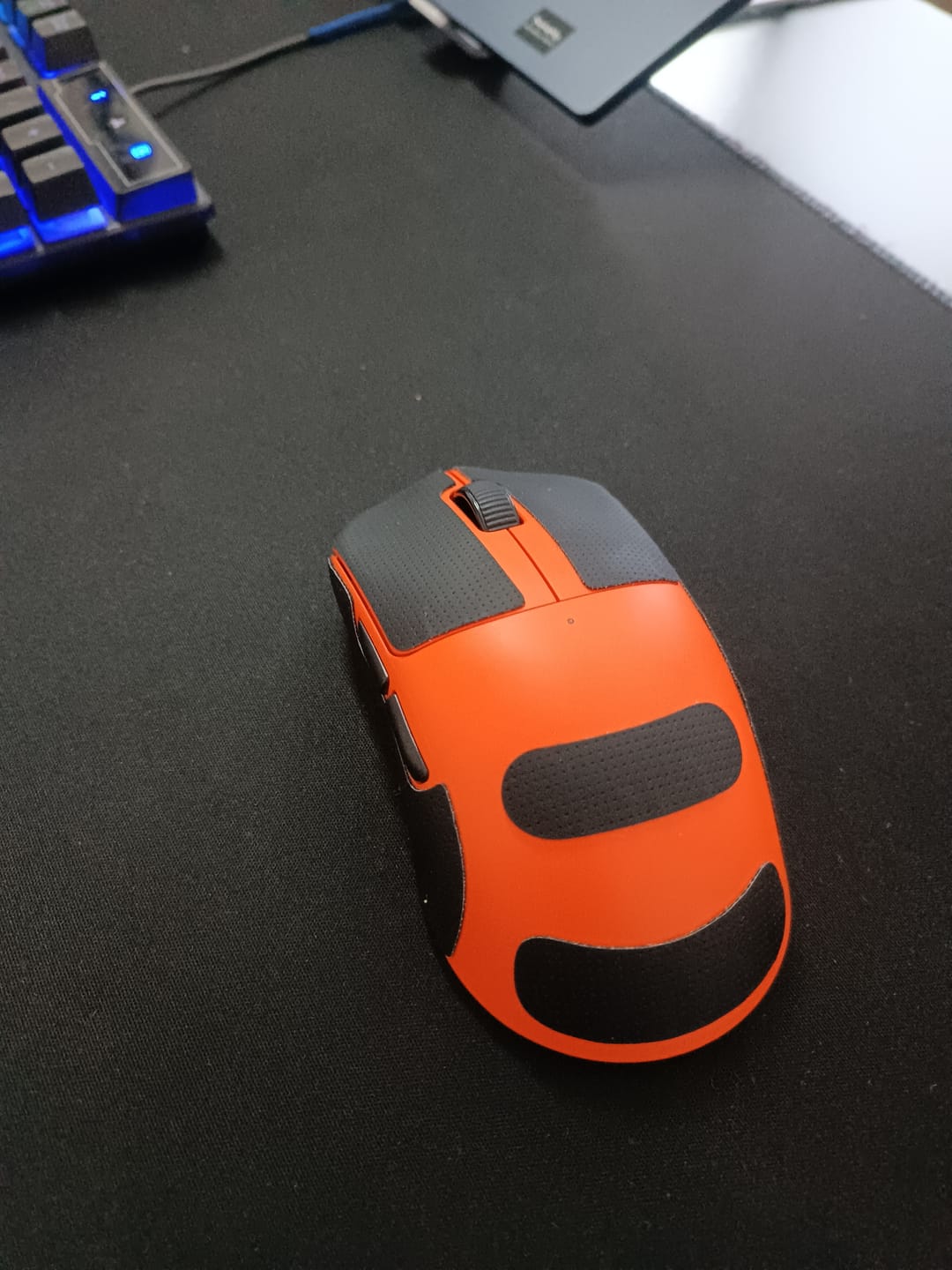 Customer photo review of RAWM ES21 Pro Wireless Mouse