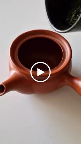 Customer video review of Red Japanese Clay Teapot
